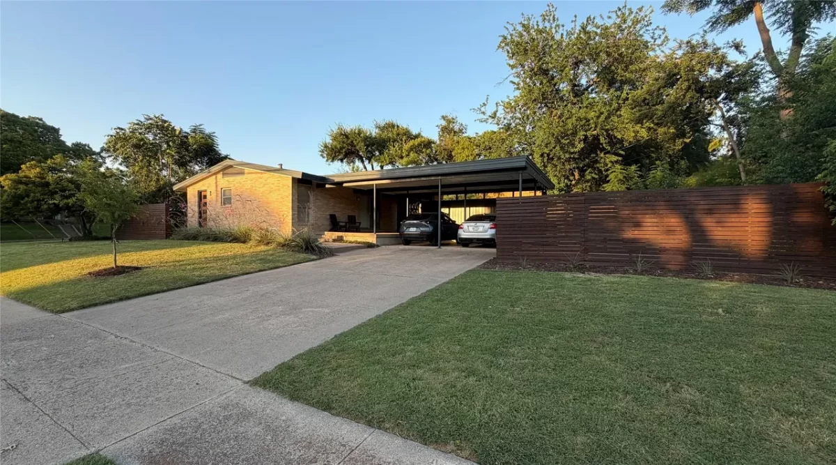 3BR House for Sale in Dallas, TX