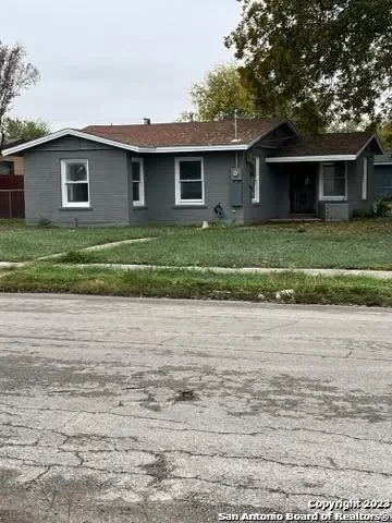 2BR House for Sale in San Antonio, TX