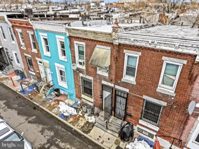 2BR Townhouse for Sale in Philadelphia, PA