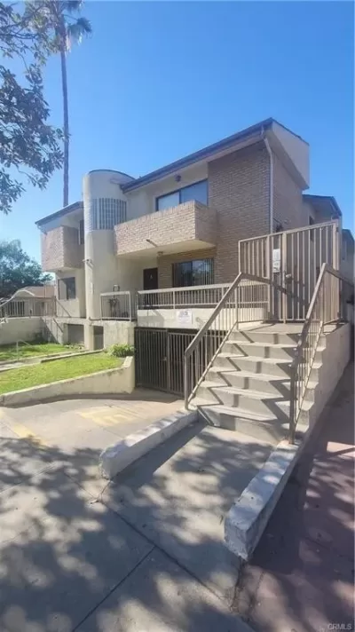 17BR Multi-Family for Sale in Glendale, CA