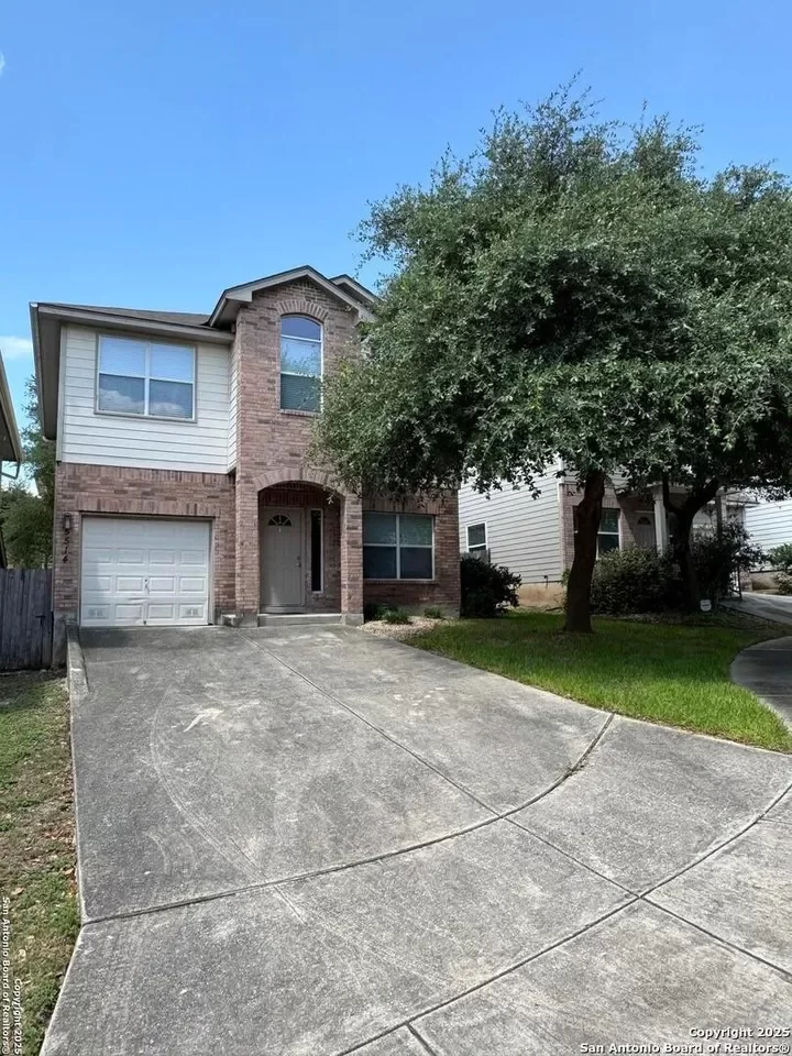 3BR House for Sale in San Antonio, TX