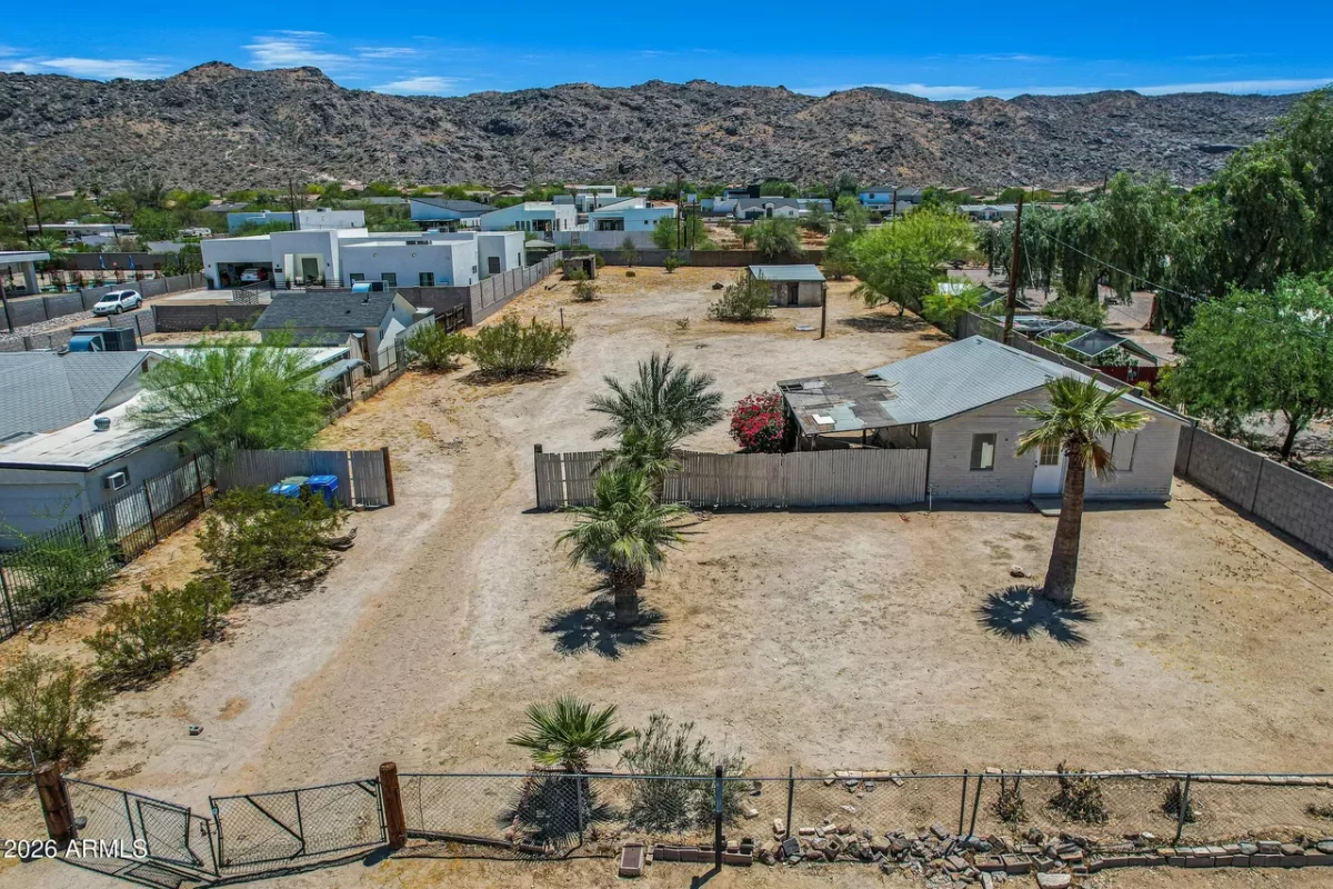 2BR House for Sale in Phoenix, AZ