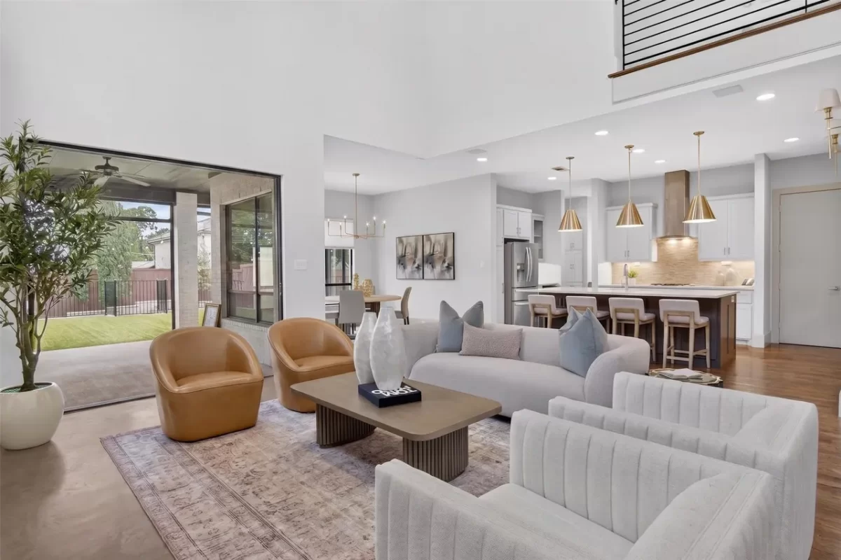 5BR House for Sale in Dallas, TX