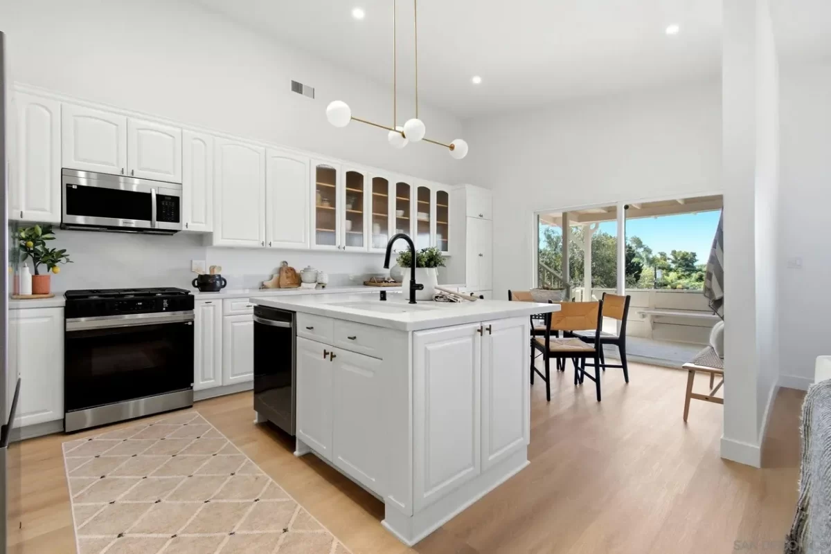 5BR Multi-Family for Sale in San Diego, CA