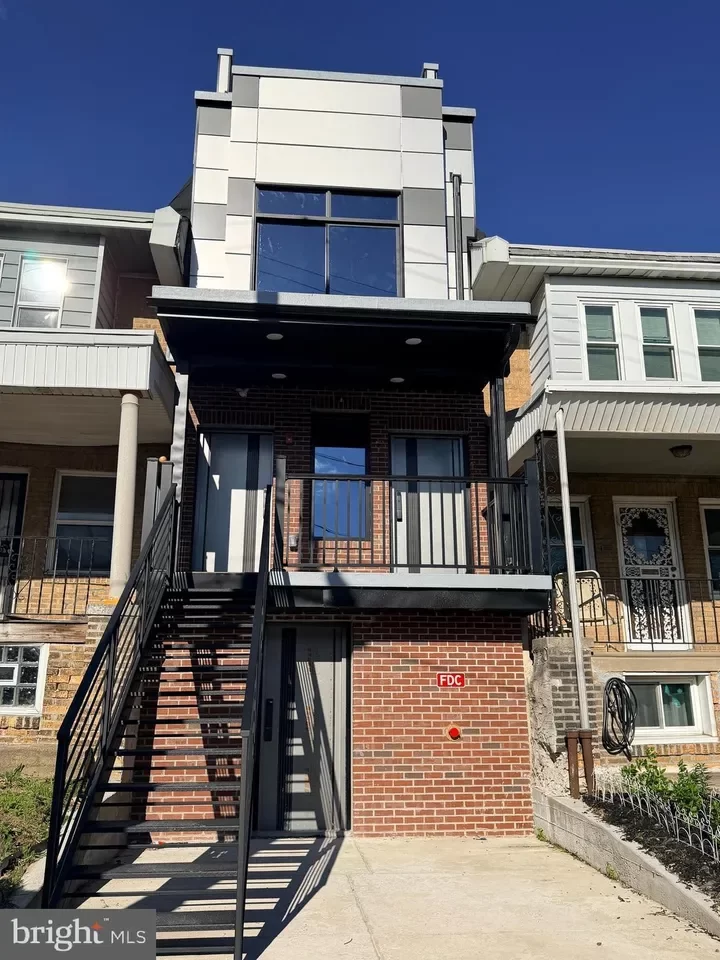 2BR Townhouse for Rent in Philadelphia, PA