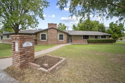 4BR House for Sale in Phoenix, AZ