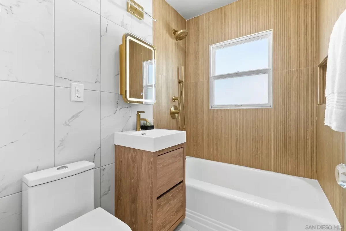 1BR Condo for Sale in Coronado, CA