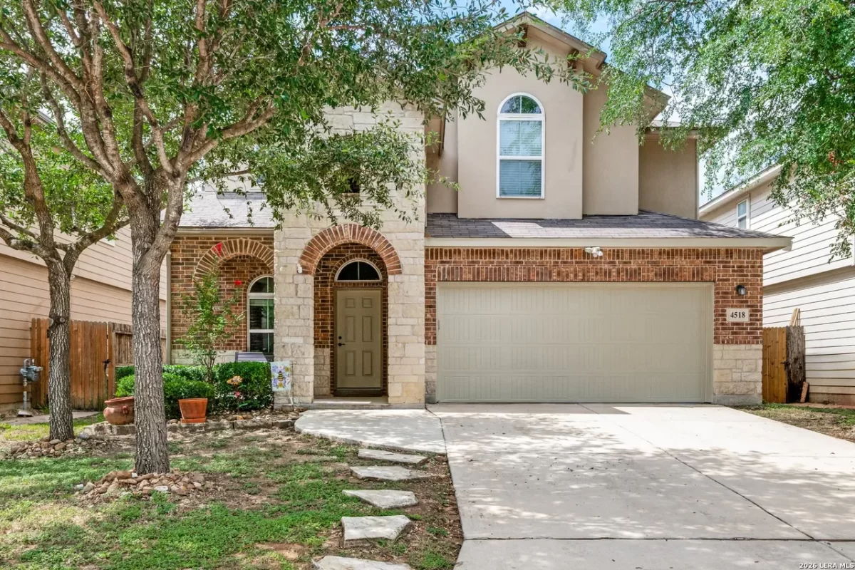 5BR House for Sale in San Antonio, TX