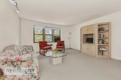 Condo for Sale in Manhattan, NY