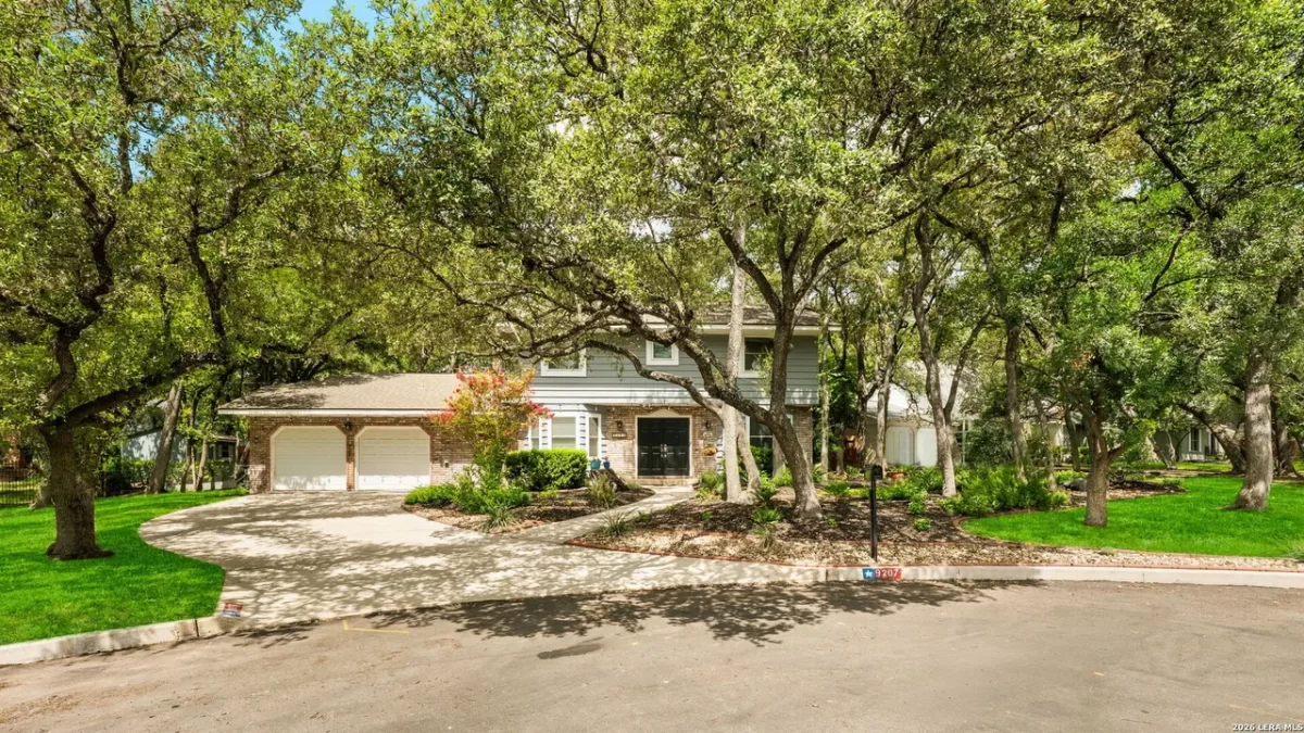 5BR House for Sale in San Antonio, TX
