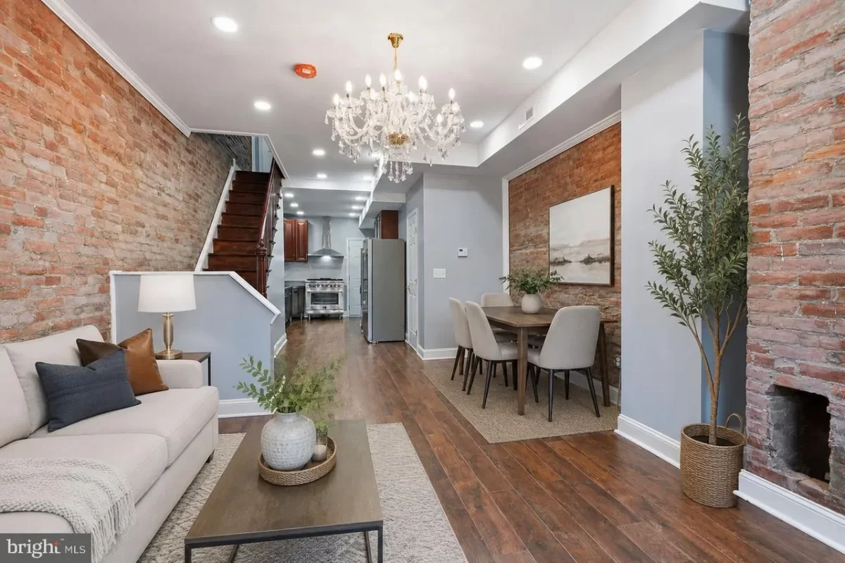 3BR Townhouse for Sale in Philadelphia, PA