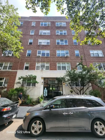 Condo for Sale in Jackson Heights, NY