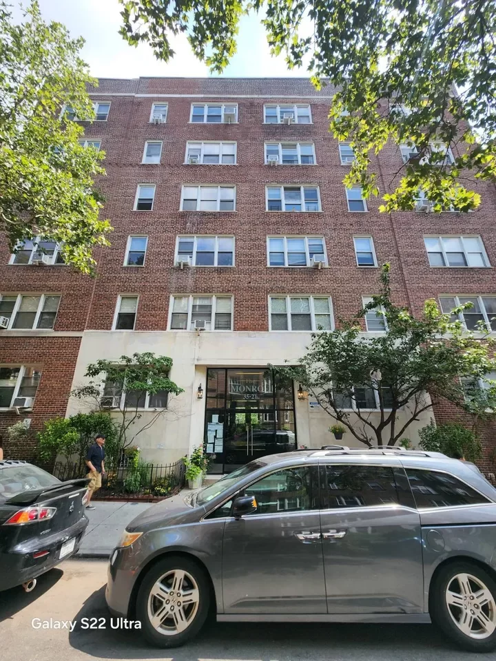 Condo for Sale in Jackson Heights, NY