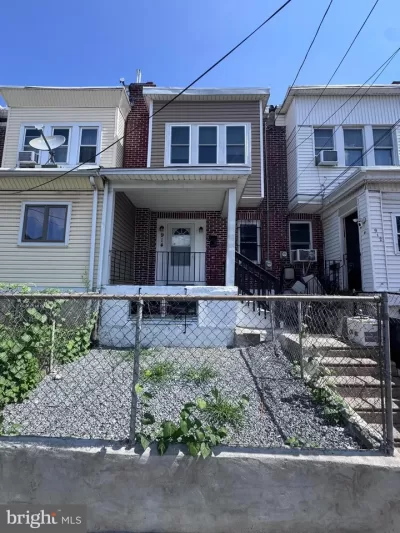 3BR Townhouse for Sale in Camden, NJ