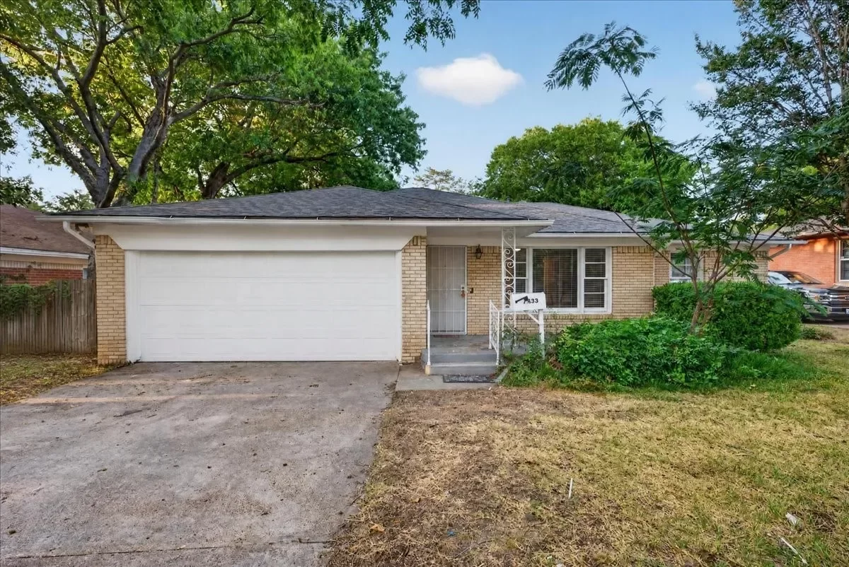 3BR House for Rent in Dallas, TX