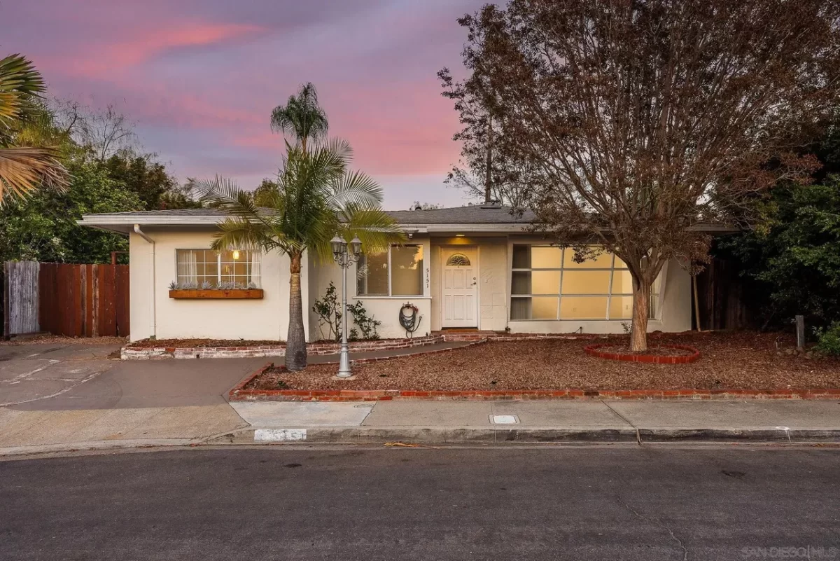 2BR House for Sale in San Diego, CA