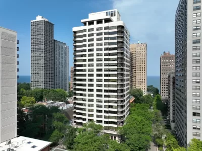 3BR Condo for Sale in Chicago, IL