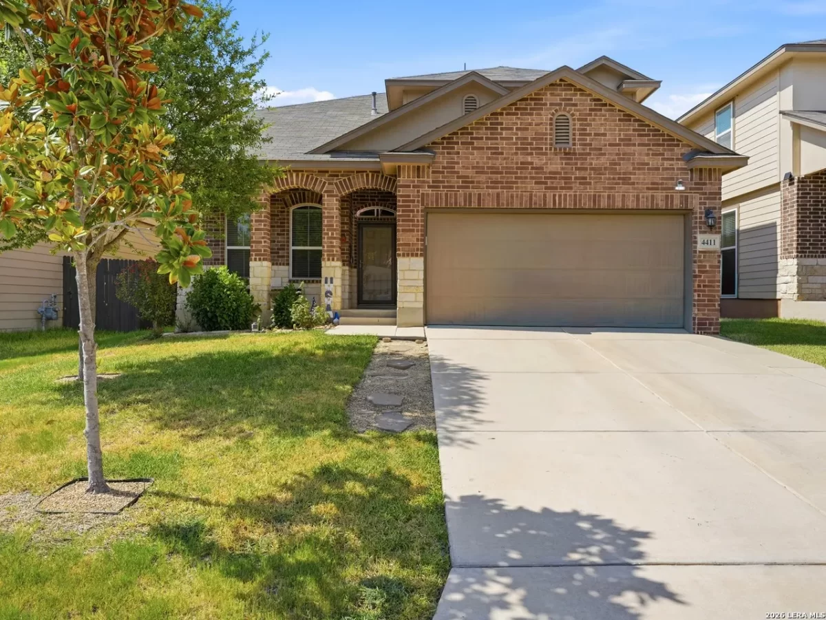 4BR House for Sale in San Antonio, TX