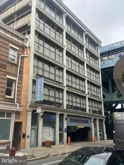 Condo for Sale in Philadelphia, PA