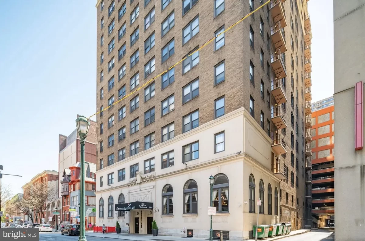 Condo for Sale in Philadelphia, PA