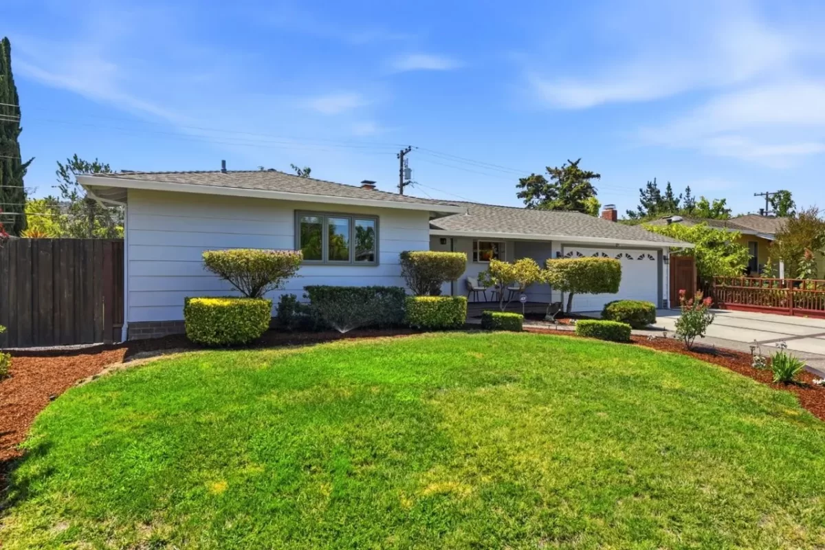 2BR House for Sale in Los Gatos, CA