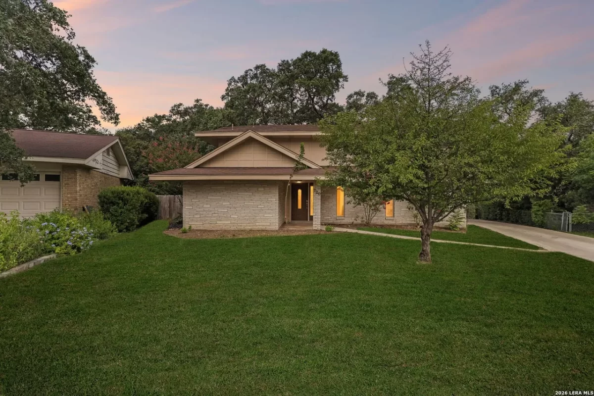 4BR House for Sale in San Antonio, TX