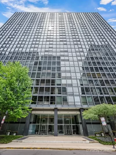 1BR Condo for Sale in Chicago, IL