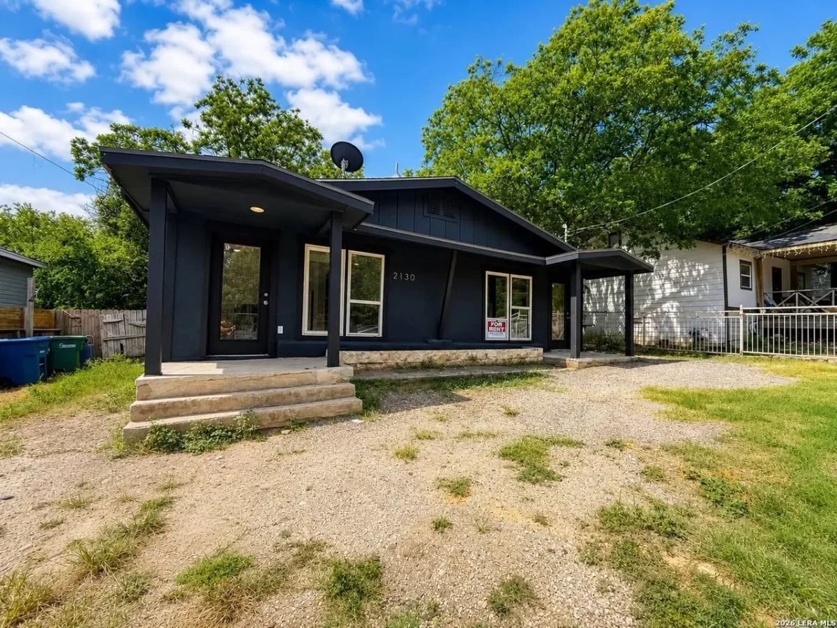 2BR House for Rent in San Antonio, TX