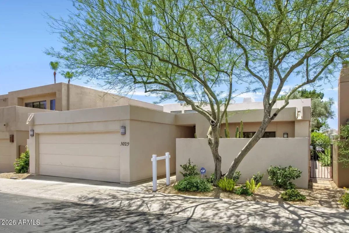 2BR House for Sale in Phoenix, AZ