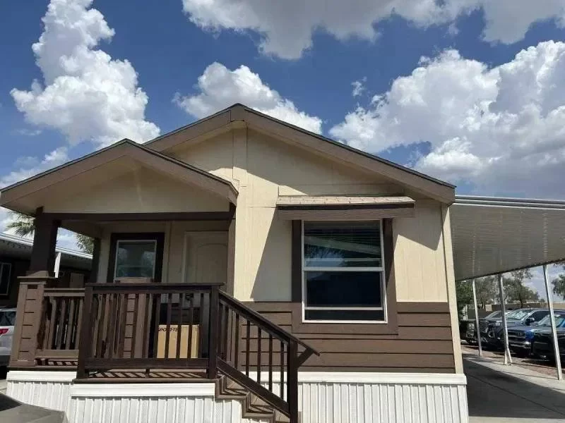 3BR Mobile Home for Sale in Glendale, AZ