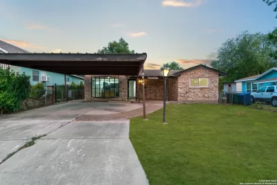 3BR House for Sale in San Antonio, TX