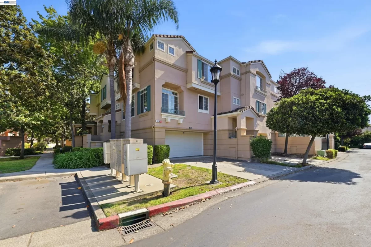 2BR Condo for Sale in Milpitas, CA