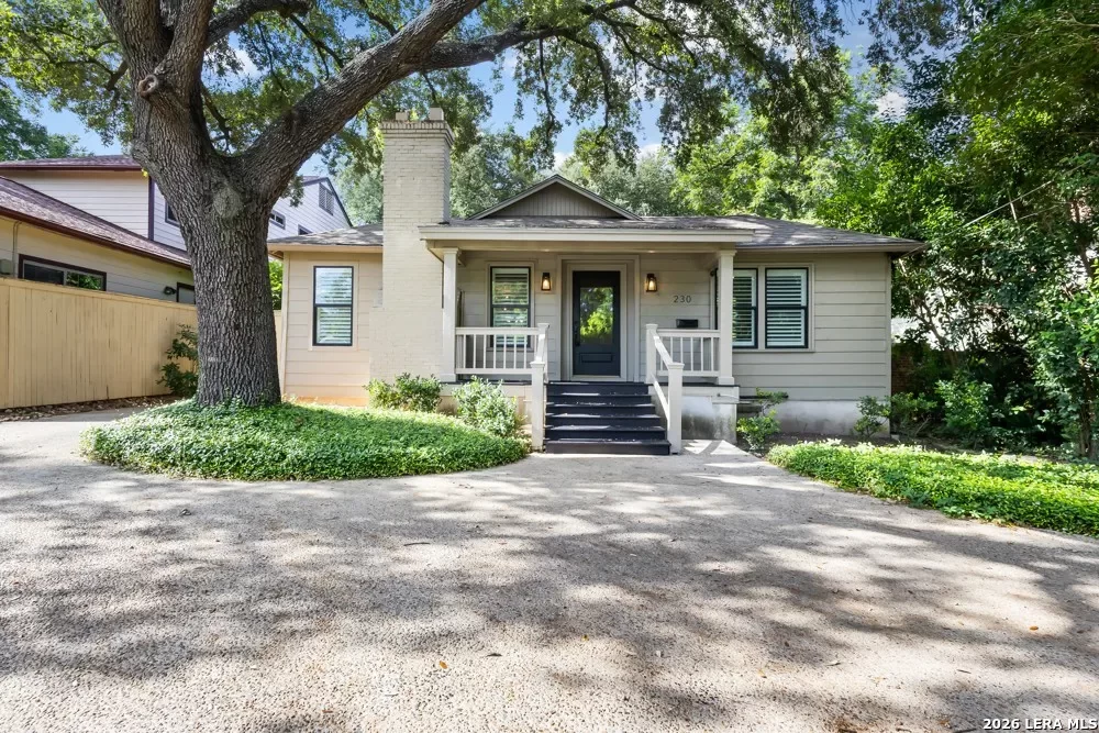 2BR House for Rent in Alamo Heights, TX