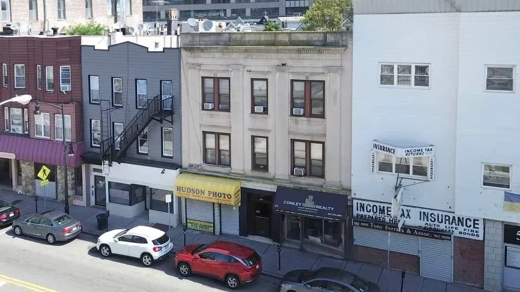 2BR Apartment for Rent in Jersey City, NJ