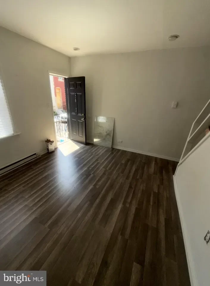 2BR Townhouse for Sale in Philadelphia, PA