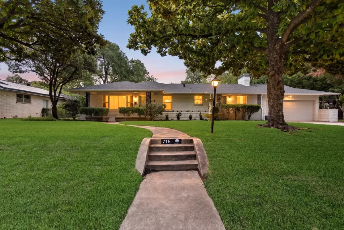 3BR House for Sale in Dallas, TX