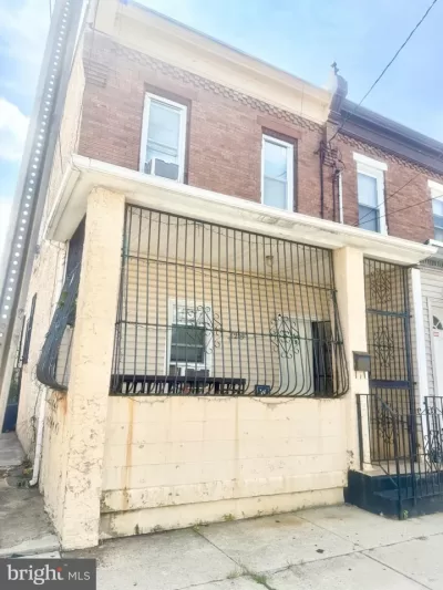 4BR Townhouse for Sale in Camden, NJ