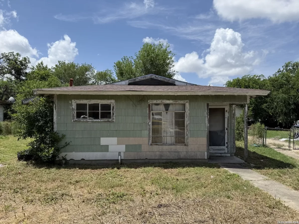 3BR House for Sale in San Antonio, TX
