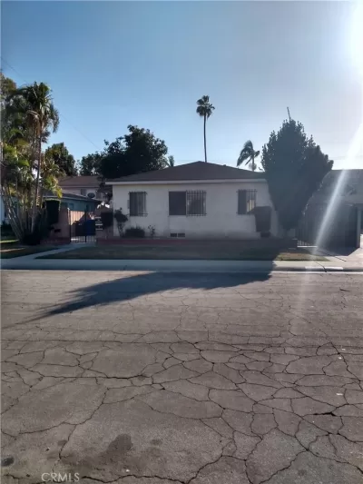 4BR Multi-Family for Sale in Downey, CA
