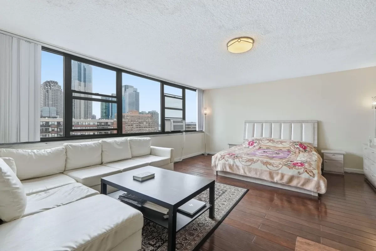 Condo for Rent in Jersey City, NJ