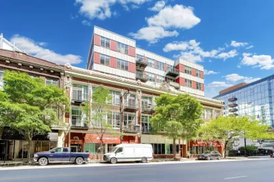 2BR Condo for Sale in Chicago, IL