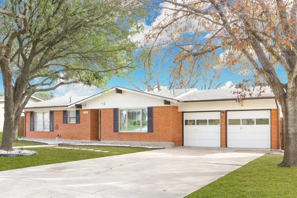 3BR House for Sale in San Antonio, TX