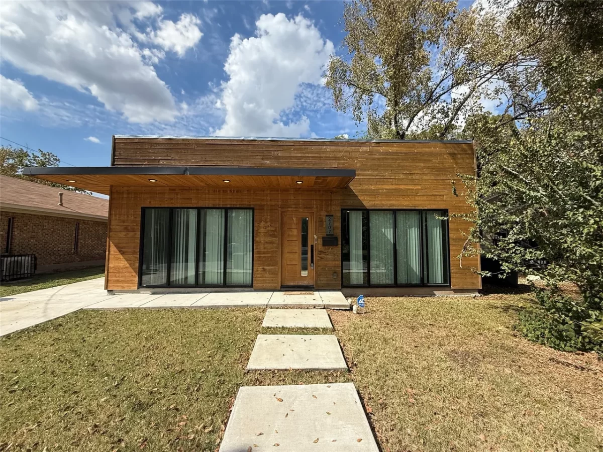 3BR House for Sale in Dallas, TX