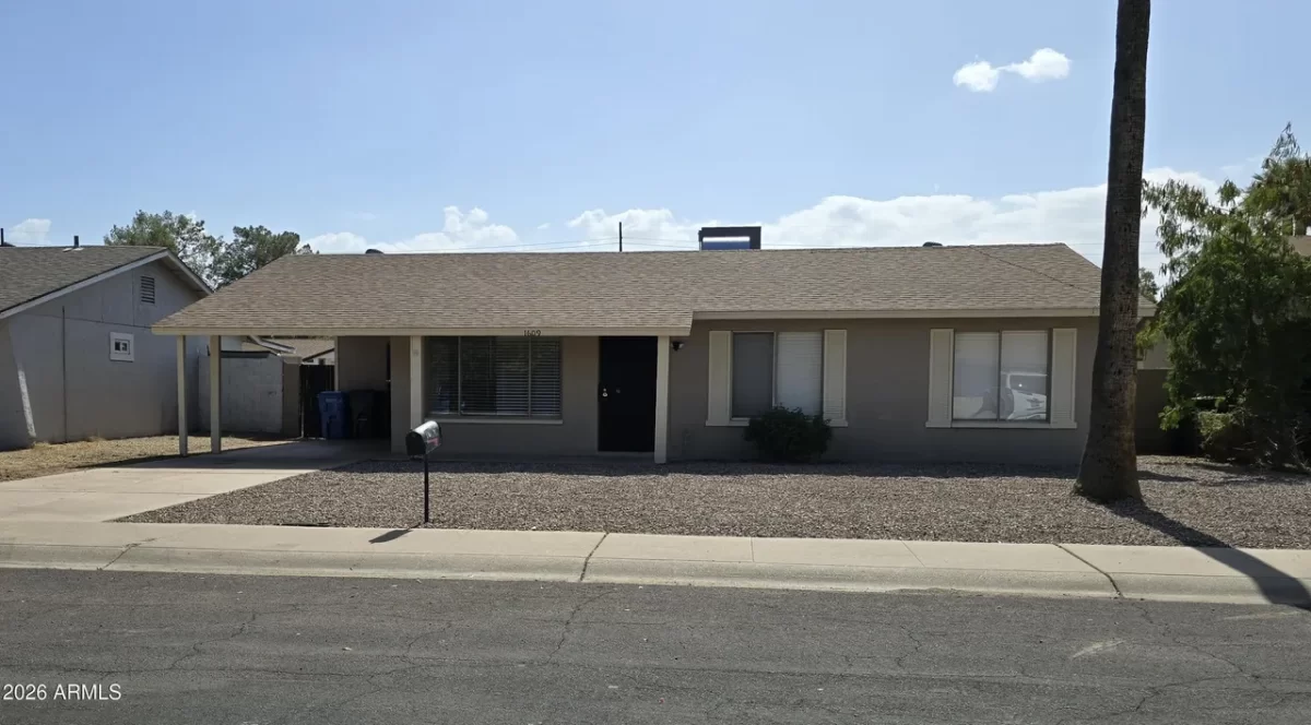 3BR House for Sale in Phoenix, AZ