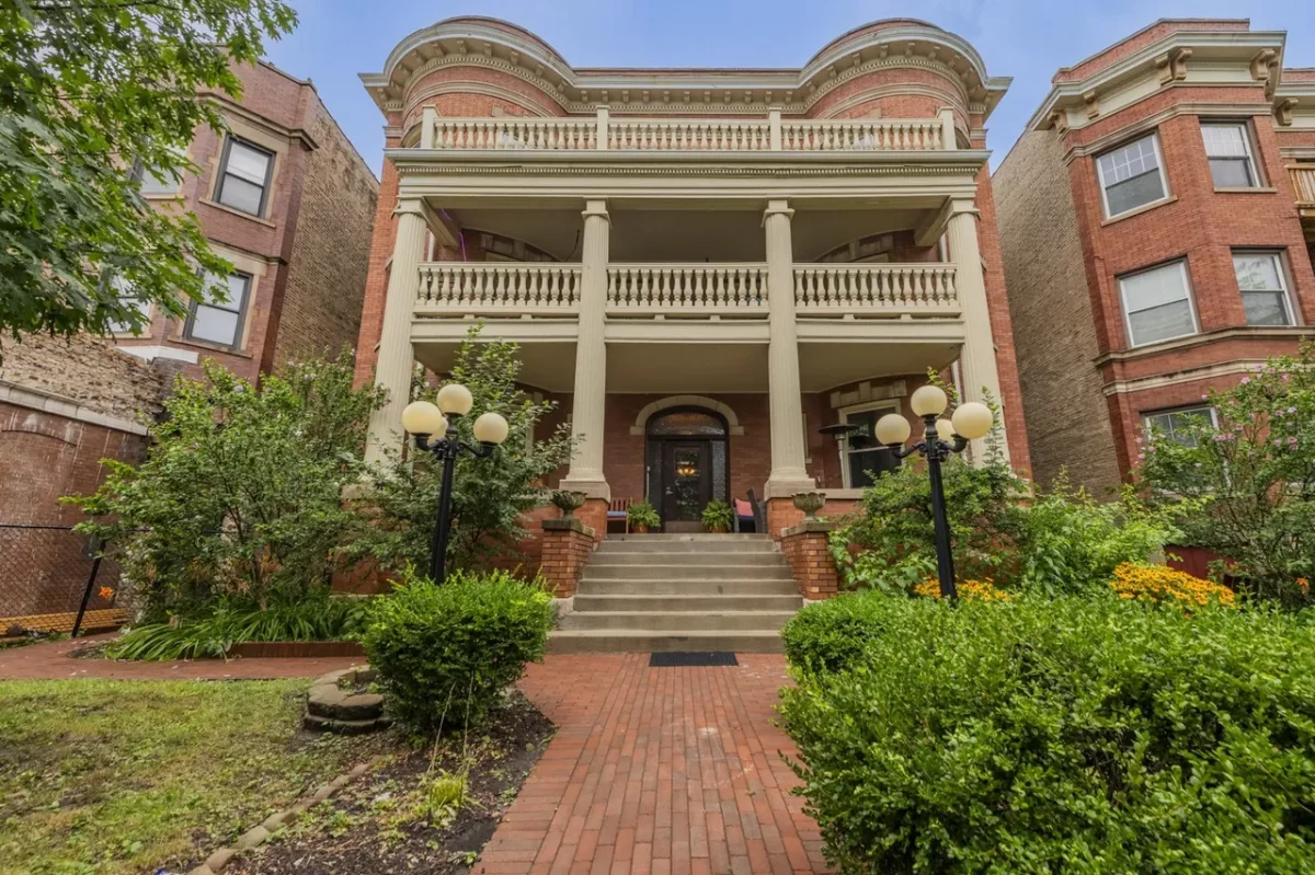 3BR House for Rent in Chicago, IL