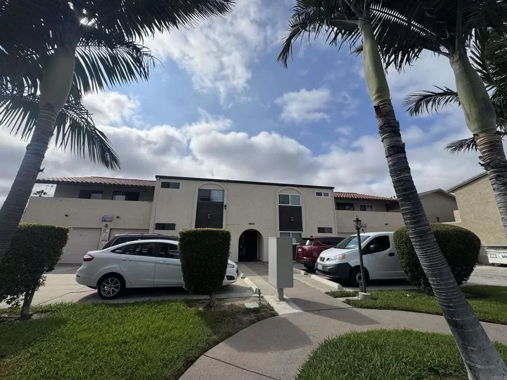 2BR Condo for Sale in San Diego, CA