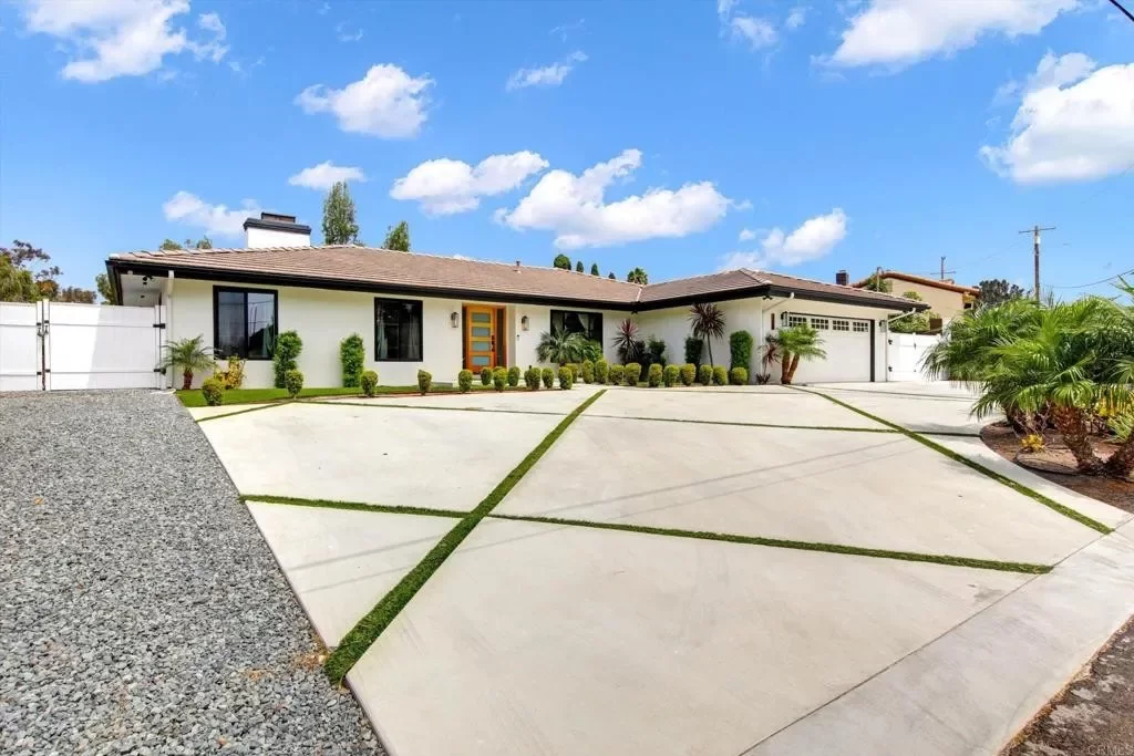 6BR House for Sale in Chula Vista, CA