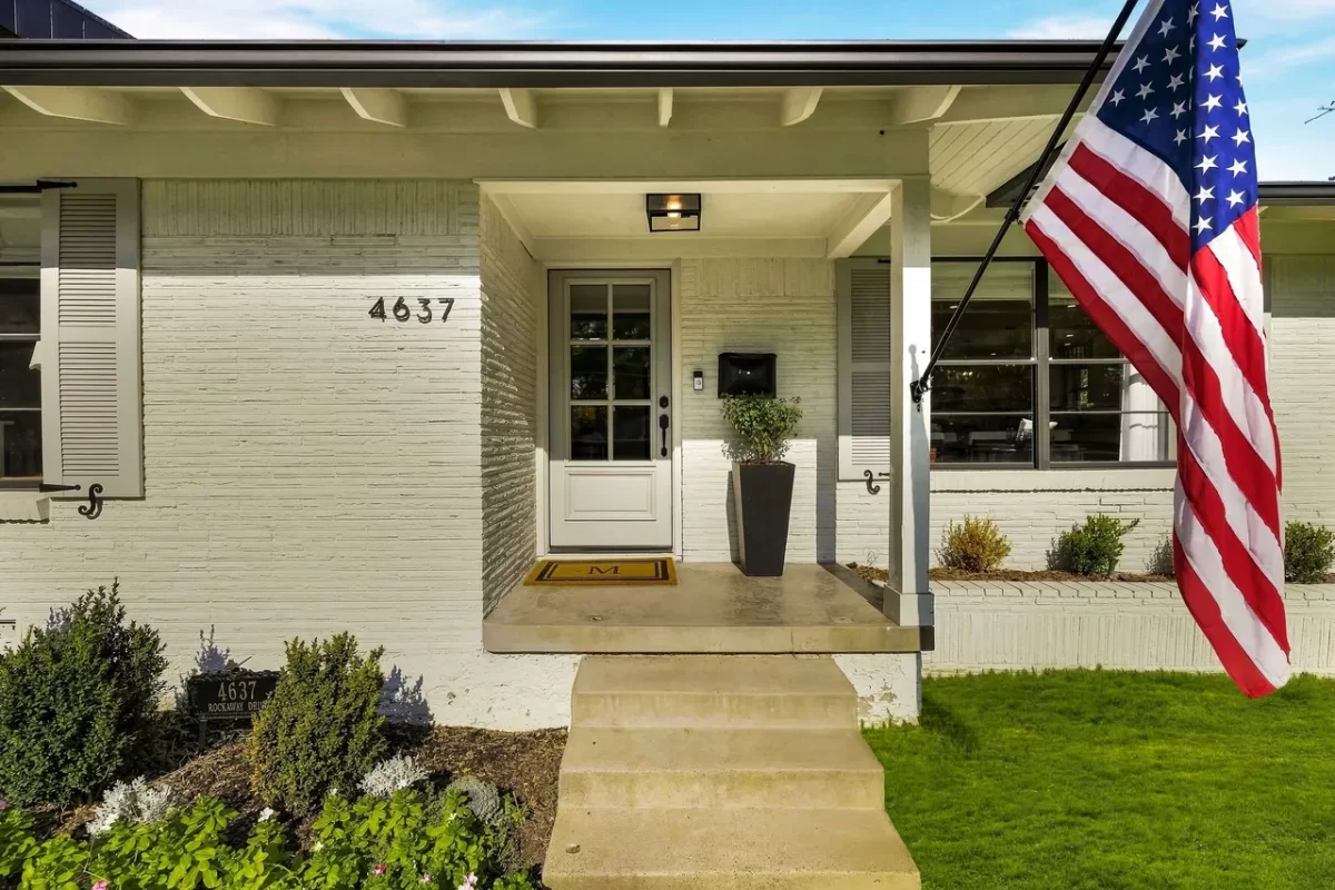 2BR House for Sale in Dallas, TX