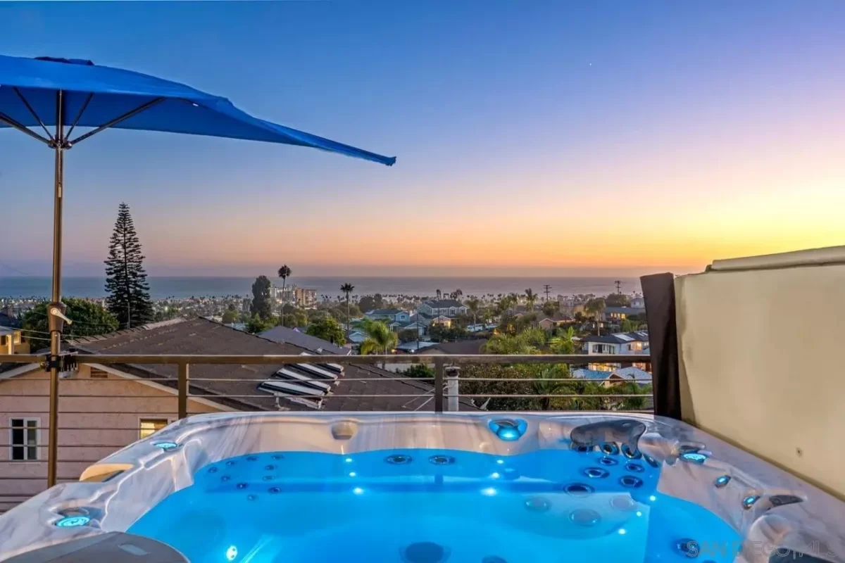3BR House for Sale in San Diego, CA