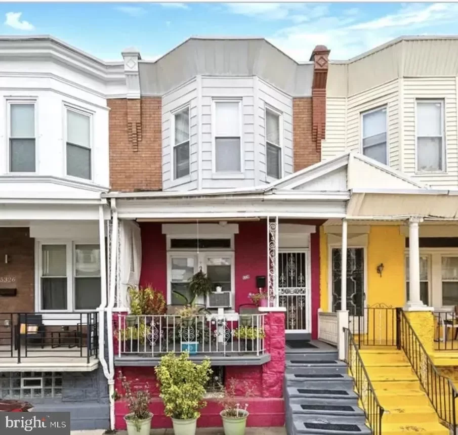 3BR Townhouse for Sale in Philadelphia, PA